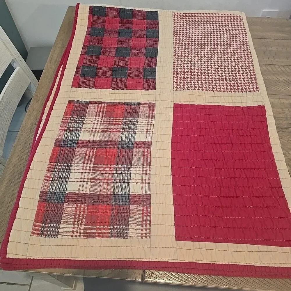 Vintage Woolrich Cotton Plaid Patchwork twin quilt 70